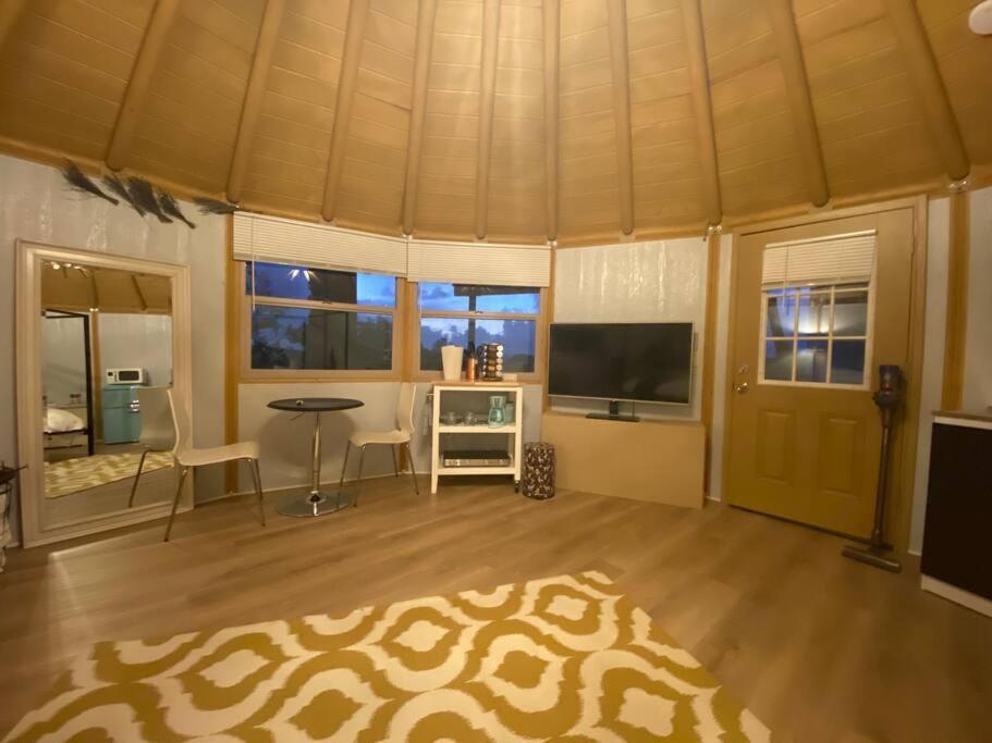 Valley Center Glamping-Sky Dome Yurt-Tiny House-2 By Lavenders Fieldヴィラ エクステリア 写真